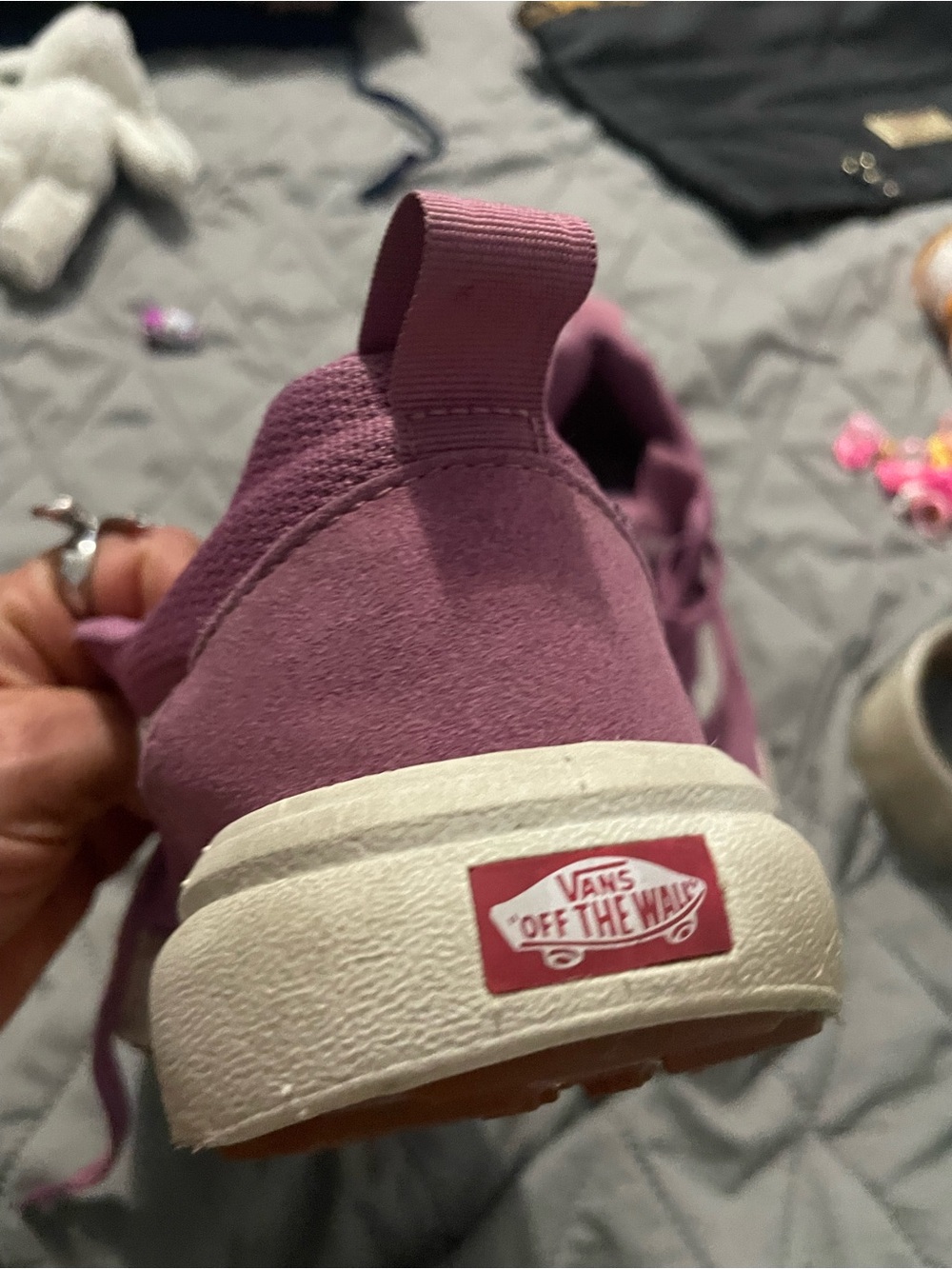 Vans Women’s Mauve Mesh Lace-Up Sneakers with White Stripe - Picture 3 of 5